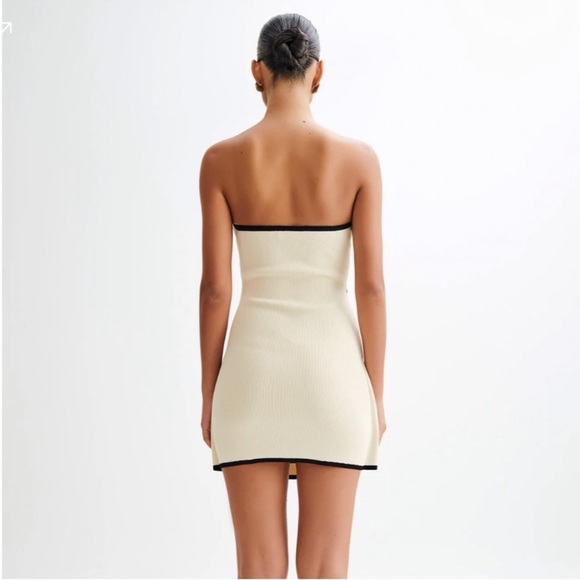 NEW💫 to CASA B| Celeste Strapless Knit Mini Dress in Cream / black - Picture 8 of 10